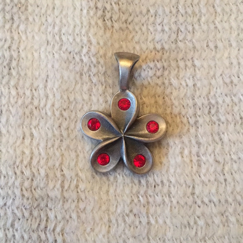 BICO stainless steel flower pendant